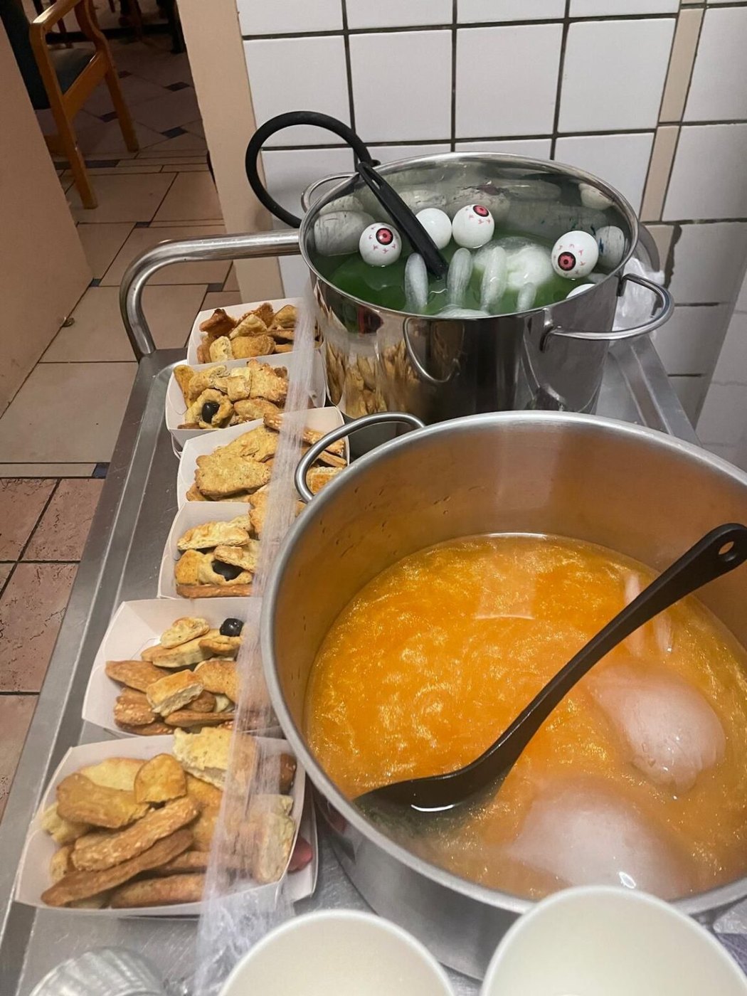 Préparation d'un moment convivial à VIVALIS